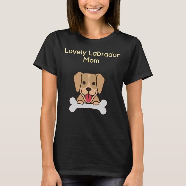 Lovely Labrador Mum T-Shirt (Front)