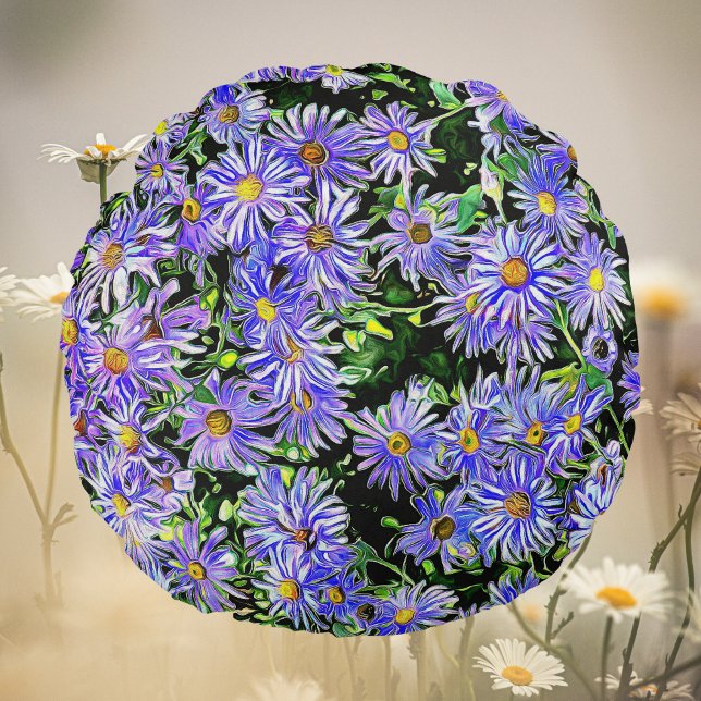 Lovely Purple Daisies  Round Cushion (Creator Uploaded)