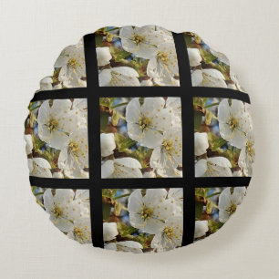 Lovely Springflower Grid Round Cushion