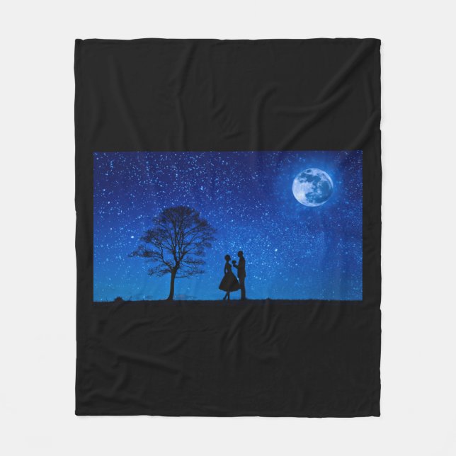 Lovers under a full moon     fleece blanket (Front)