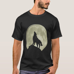 Loves Wolves wolf moon 7 T-Shirt
