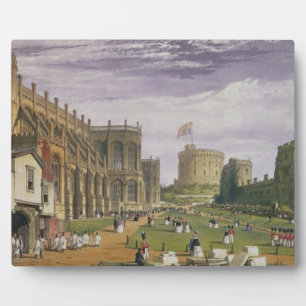 Lower Ward with a view of St George's Chapel and t Plaque