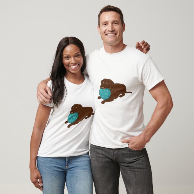LR chocolate lab chewing ball cartoon T-Shirt (Unisex)