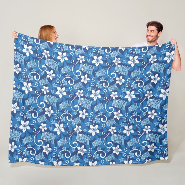 LUAU TIKI PATTERN (BRIGHT BLUE) FLEECE BLANKET (In Situ)