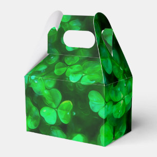 Lucky Celtic Irish Green Shamrocks Favour Box