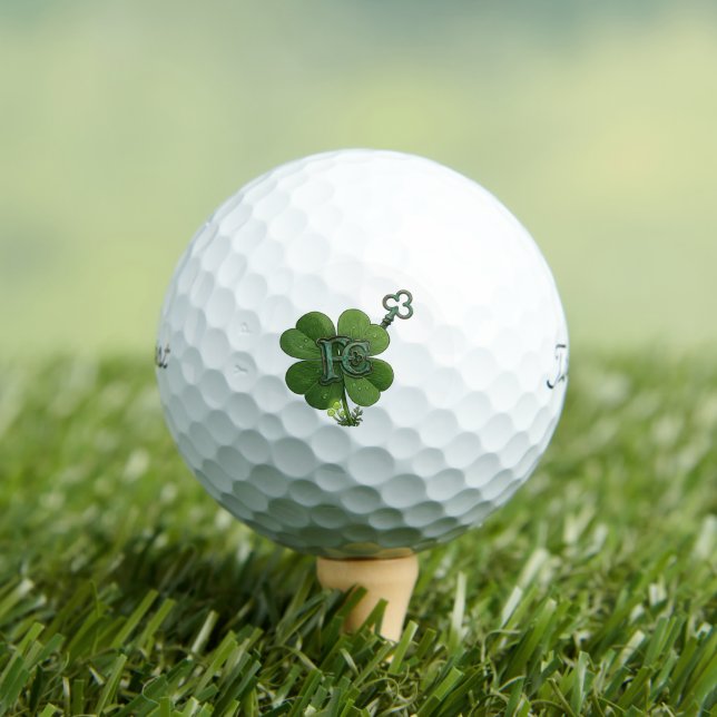 Lucky Clover Personalised Titleist Pro V1 Golf Balls (Insitu Tee)