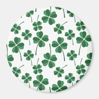 lucky clovers magnet