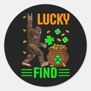 Lucky Find Bigfoot Happy St Patricks Day Shirt Fun Classic Round Sticker