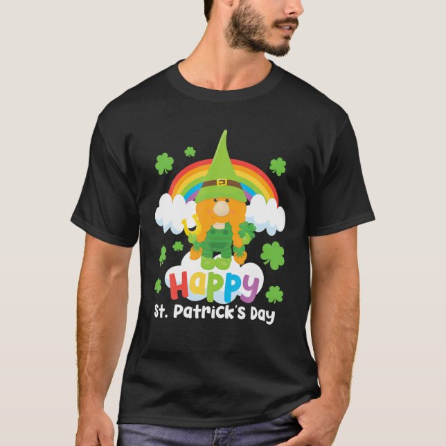 Lucky Gnome St Patricks Day Lucky Horseshoe Cute R T-Shirt (Front)