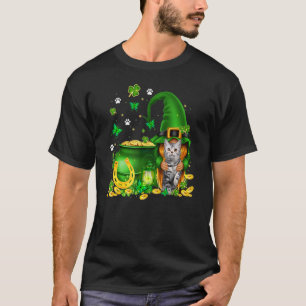 Lucky Gnome U2013 Gnome American Shorthair Cat St T-Shirt