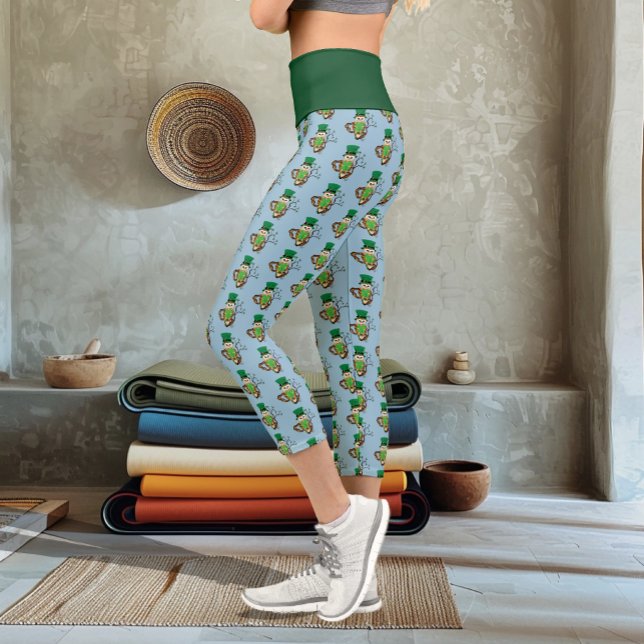 Lucky Green Cute Irish Owl Illustration Capri Leggings (Creator Uploaded)