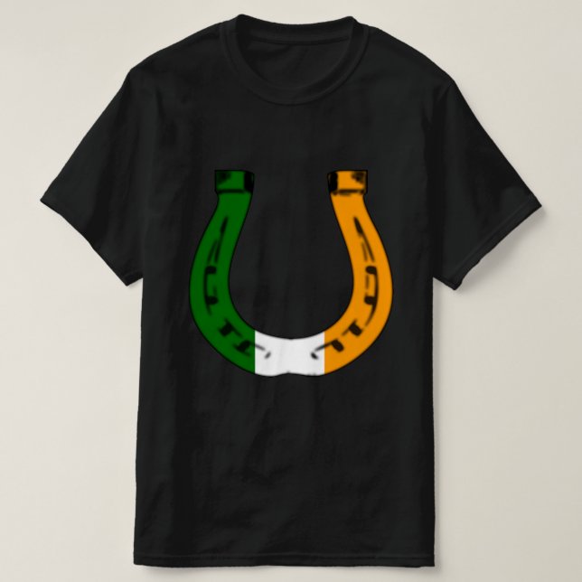 lucky horshoe. irish. T-Shirt (Design Front)