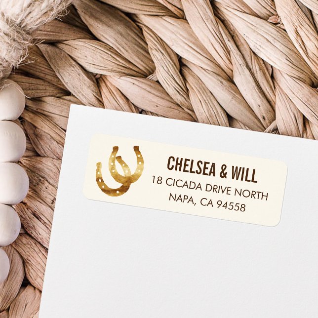 Lucky in Love Horseshoe (Creator Uploaded)