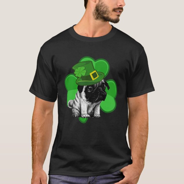 Lucky Pug St Patrick Shamrock C  Dog Dad Mom Boy G T-Shirt (Front)