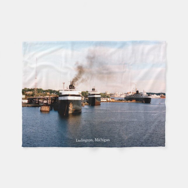 Ludington ferries fleece blanket (Front (Horizontal))