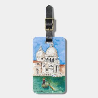 Luggage Tag Extraordinaire