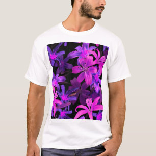 Luminous floral pattern, neon jungle lights. T-Shirt