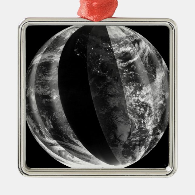 Lunar eclipse metal tree decoration (Front)