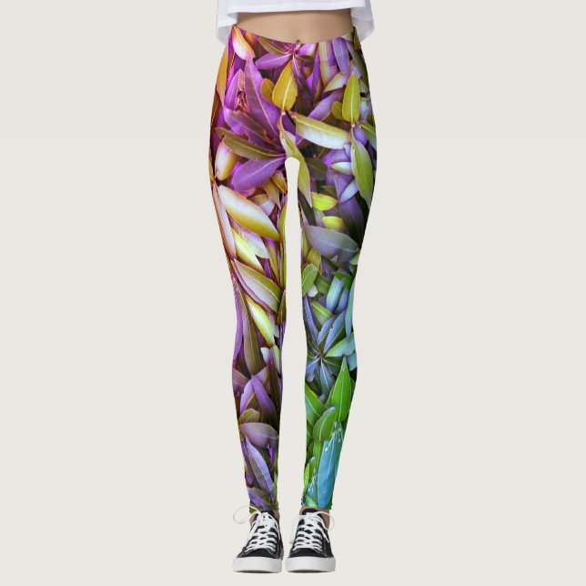 Lush Green Leaves Pattern – Nature Botanical  Leggings (Front)