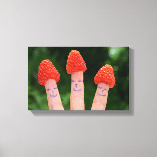 Lustige Himbeerfinger Canvas Print