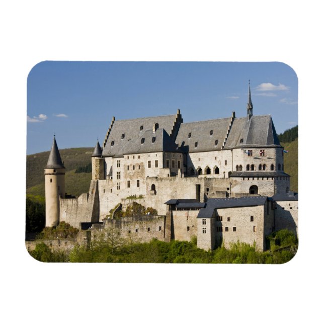 Luxembourg, Vianden. Vianden Chateau (b. 15th Magnet (Horizontal)