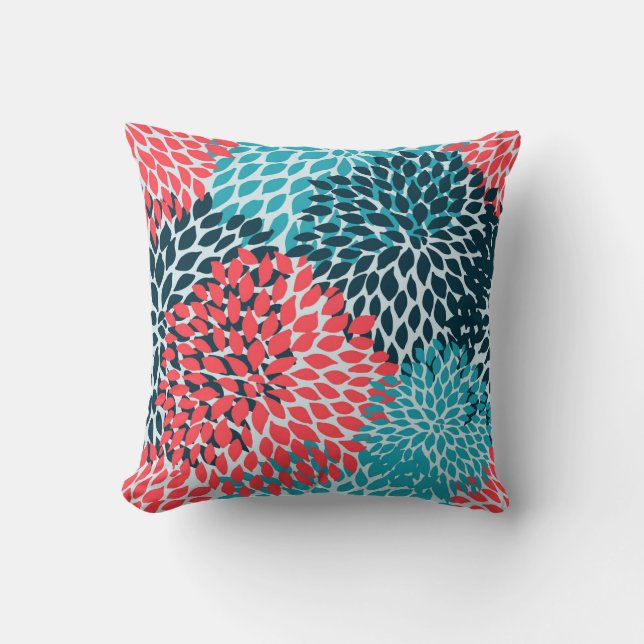  Luxurious Throw Pillows (Front)