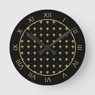Luxury Black and Gold Vintage Damask Pattern Round Clock