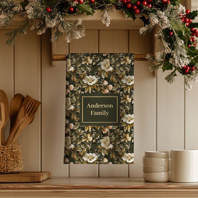 Luxury Cottagecore Personalised Botanical Towel  (Luxury Cottagecore Personalized Botanical Towel )