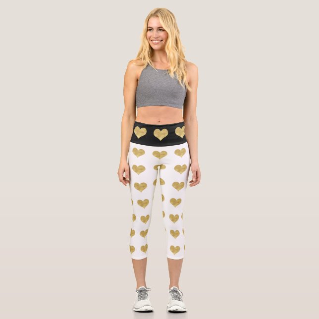 Luxury Gold Hearts On White And Black Pattern Capri Leggings (Front)