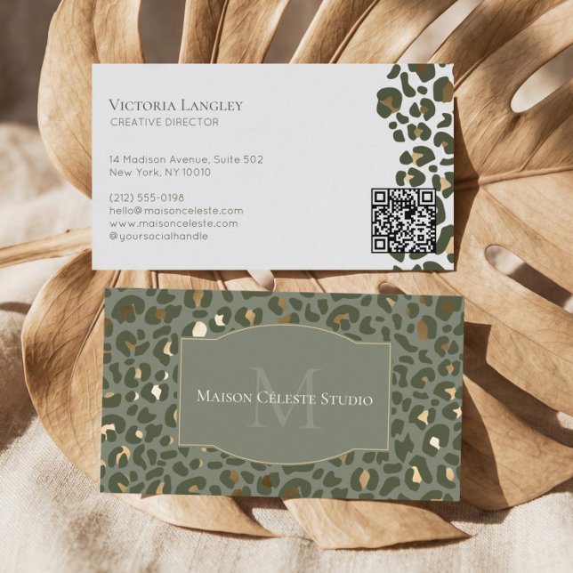 Luxury Green Gold Cheetah Leopard Print Elegant Business Card (Luxury Green Gold Cheetah Leopard Print Elegant Business Card)