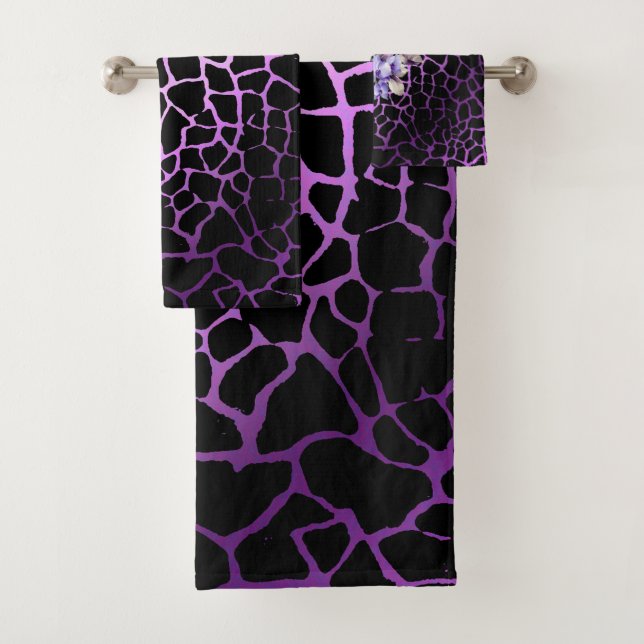 Luxury Modern Purple Black Rose Tigar Bath Towel Set (Insitu)