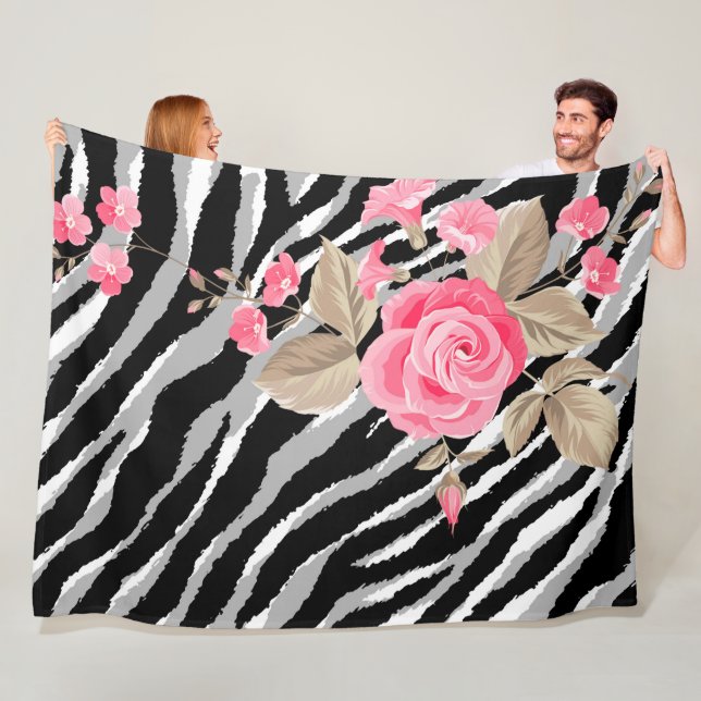 Luxury Tiger Rose Trendy Line Fleece Blanket (In Situ)