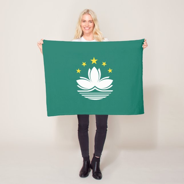 Macau Flag Fleece Blanket (In Situ)
