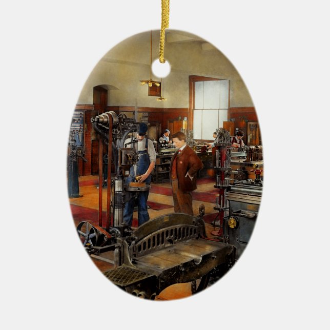 Machinist - The standard way 1915 Ceramic Tree Decoration (Front)
