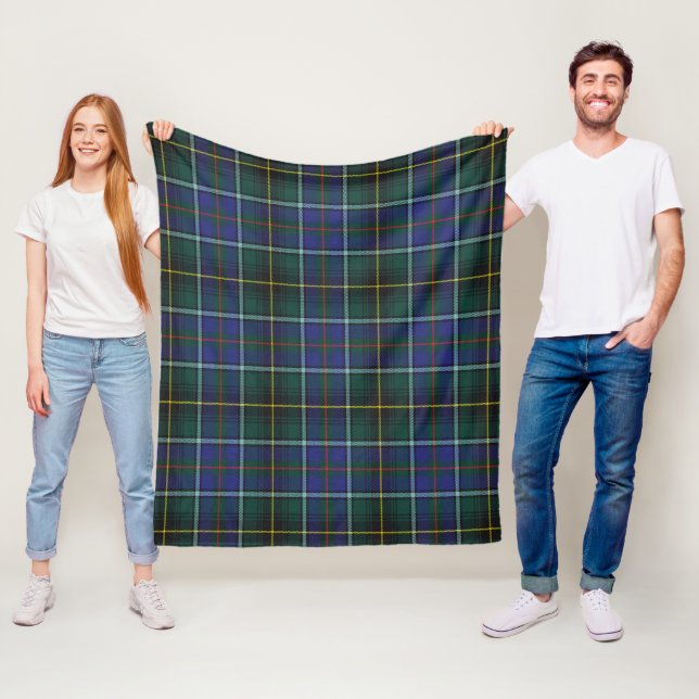 MacInnes Modern Plaid Fleece Blanket (In Situ)