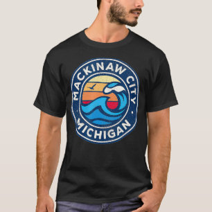 Mackinaw City Michigan MI Vintage Nautical Waves D T-Shirt
