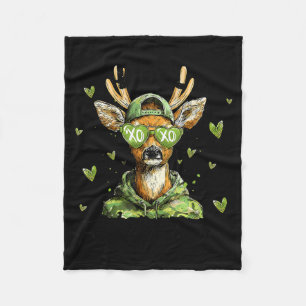 Mad Retro Love For My Mama Deer Hunting Happy Vale Fleece Blanket