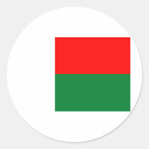 Madagascar flag classic round sticker
