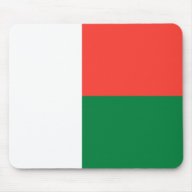 Madagascar Flag Mouse Pad (Front)