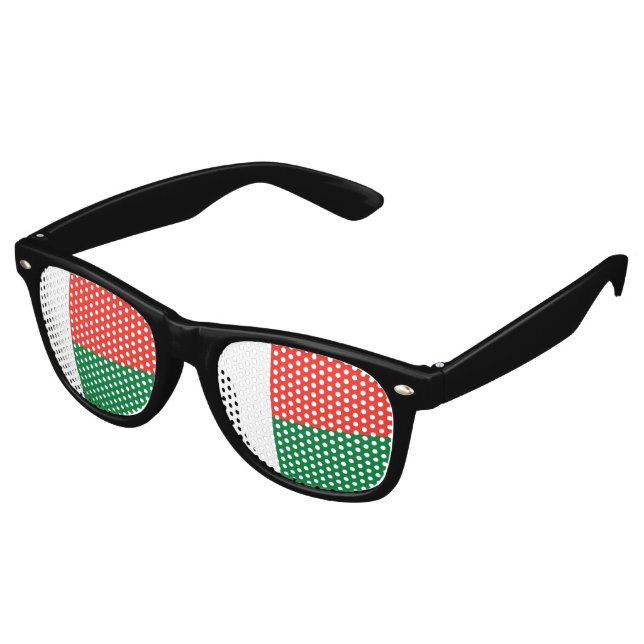 Madagascar Flag Retro Sunglasses (Angled)