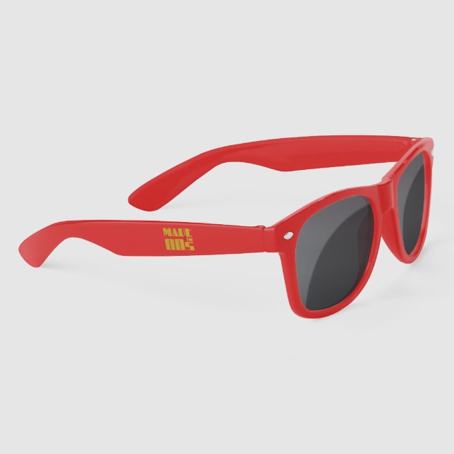 Made in 00s -Nostalgic Vibes Sunglasses (Right)