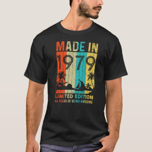 Made In 1979 43 Years Of Being Awesome T-Shirt