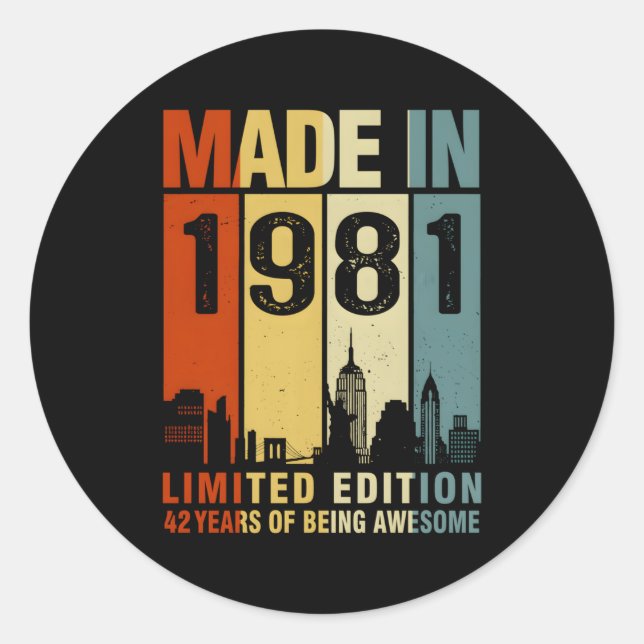 Made In 1981 42 Years Of Being Awesome Classic Round Sticker (Front)
