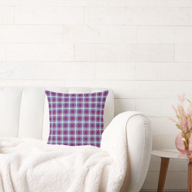 Magenta  cushion (Couch)
