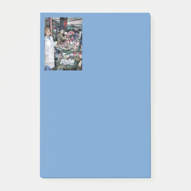 Magic Moment in Misloc Market Post-it Notes (Front)