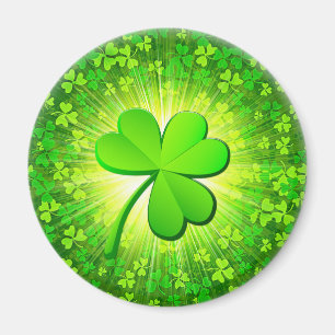 Magic shamrock magnet