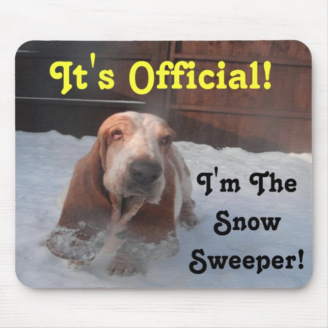 Magnet Basset Hound Snow Sweeper Mouse Pad (Front)