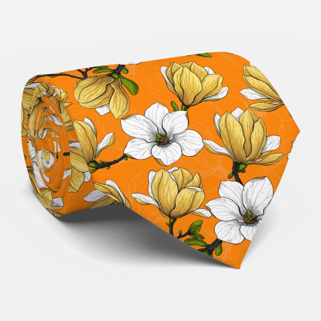 Magnolia garden in yellow tie (Rolled)