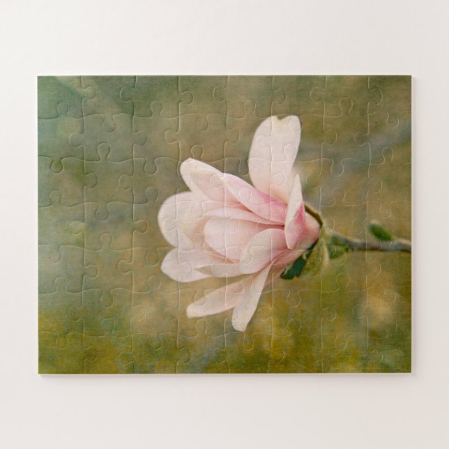 Magnolia Queen Jigsaw Puzzle (Horizontal)