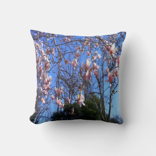Magnolia tree..... cushion (Front)